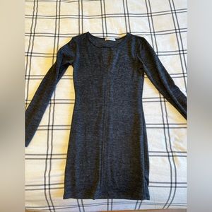 Lovecraft women’s size small heather grey long sleeve fitted dress with cutout